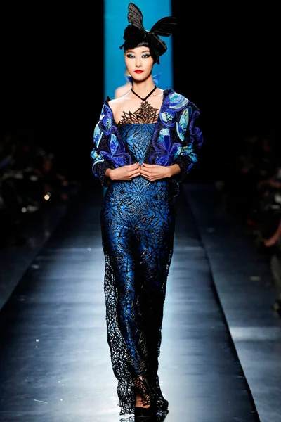 Look 34